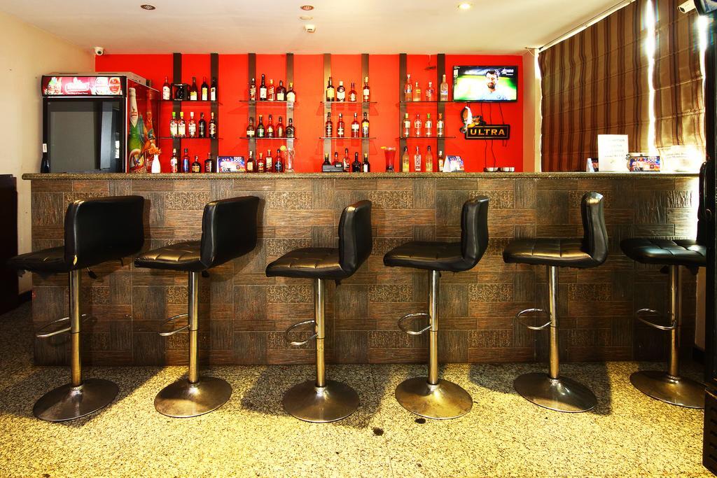 Treebo Bj'S By The Way Hotel Bhubaneswar Exterior photo